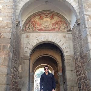 Meet your Posher, Rahin